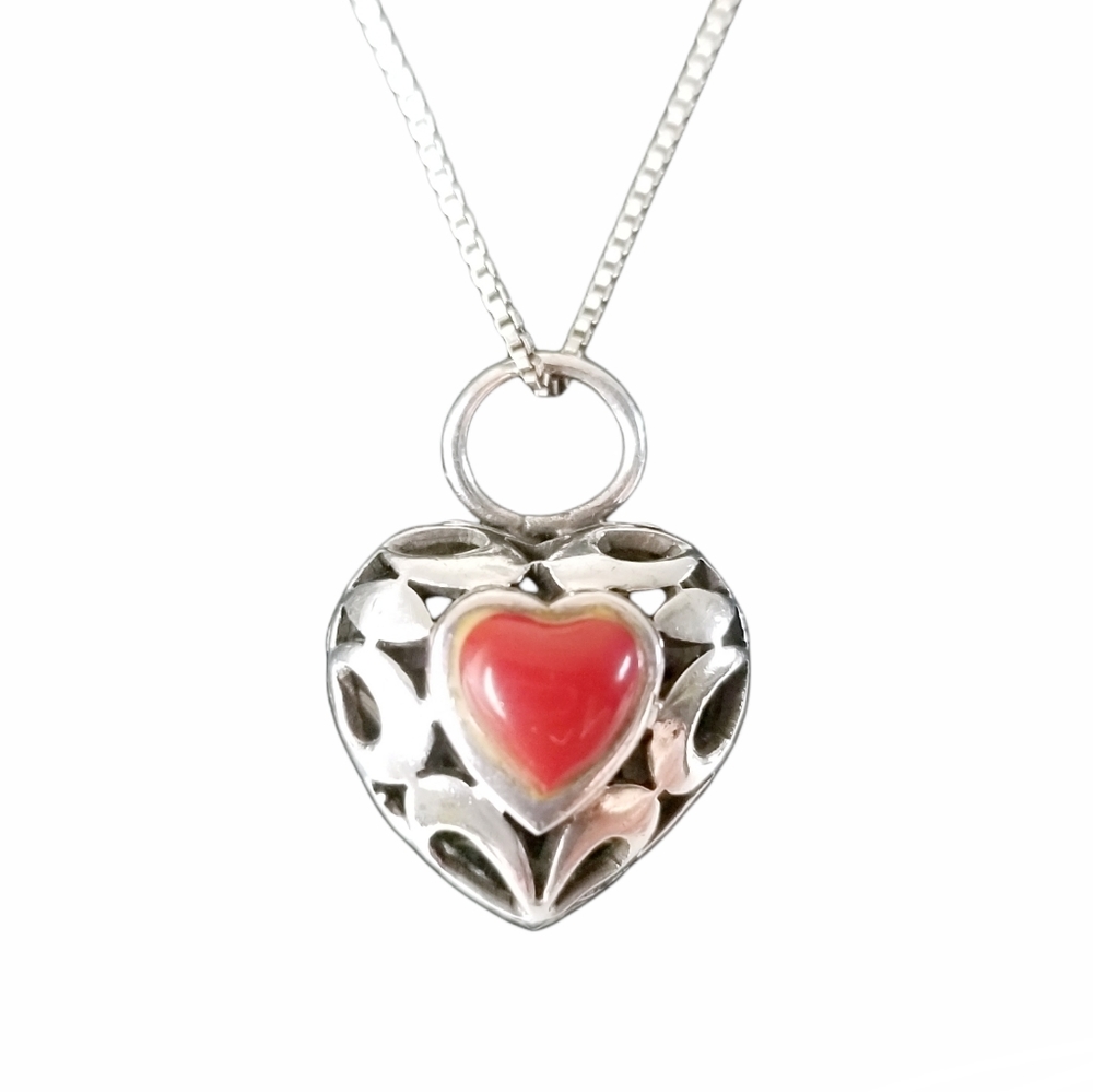 925 Sterling Silver Openwork 3-D Heart w/ Carnelian Gemstone Pendant Necklace